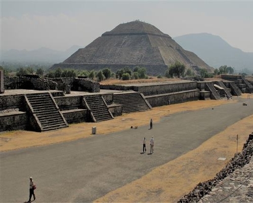 news_messico_teotihuacan_(555_x_400)