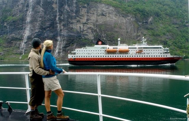 Il Sud della Norvegia in treno e traghetto